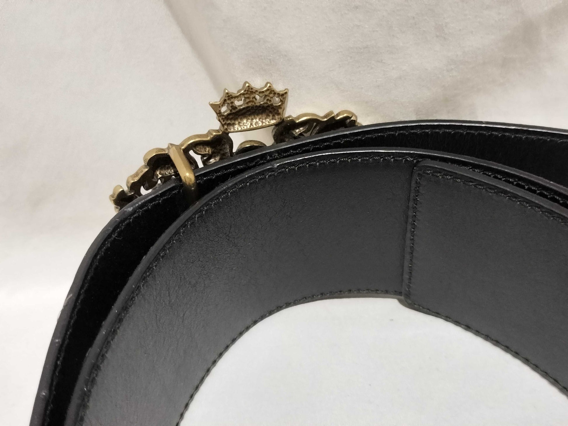 Yves Saint Laurent Gold-Plated Buckle Leather Belt