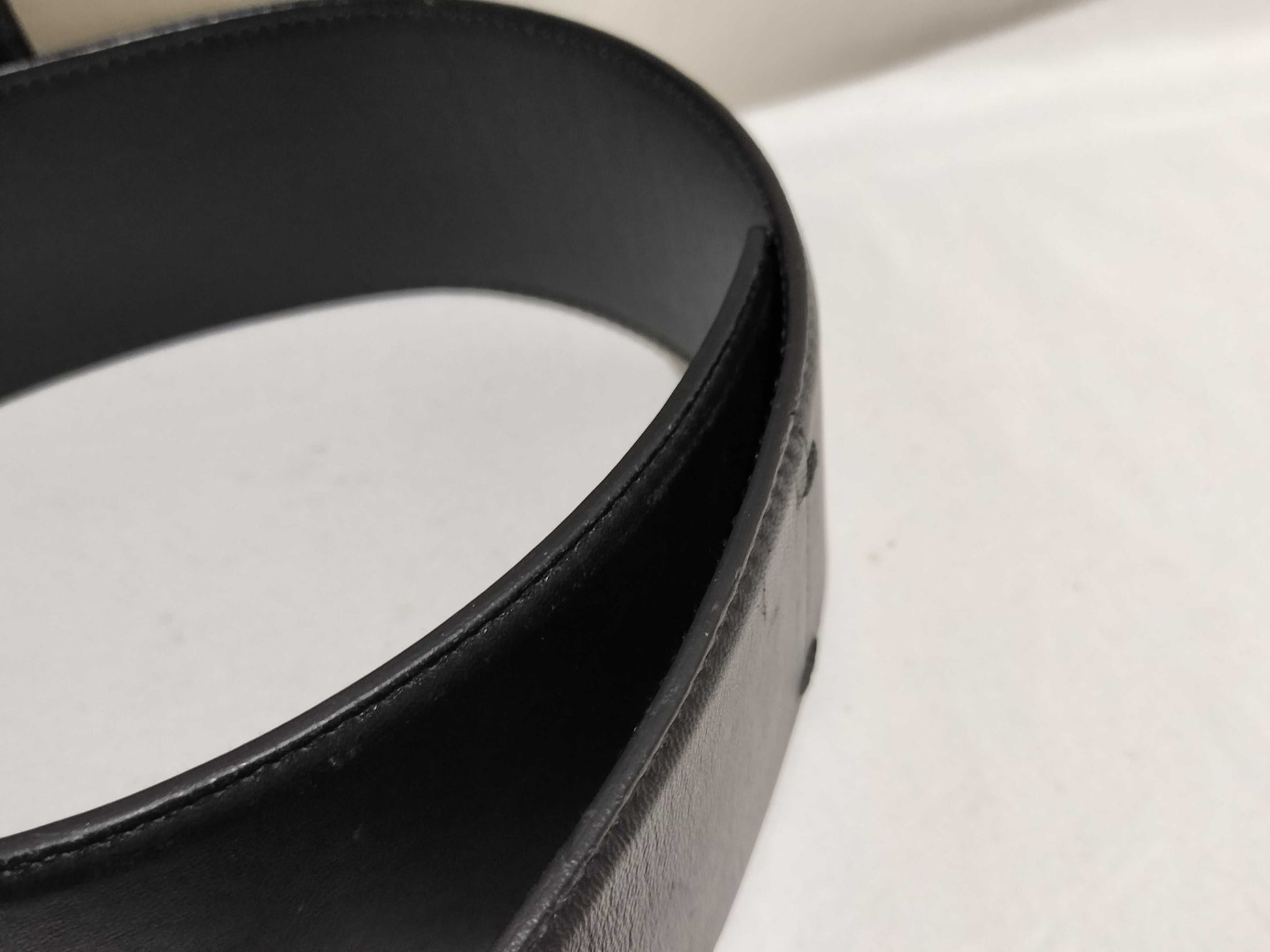 Yves Saint Laurent Gold-Plated Buckle Leather Belt