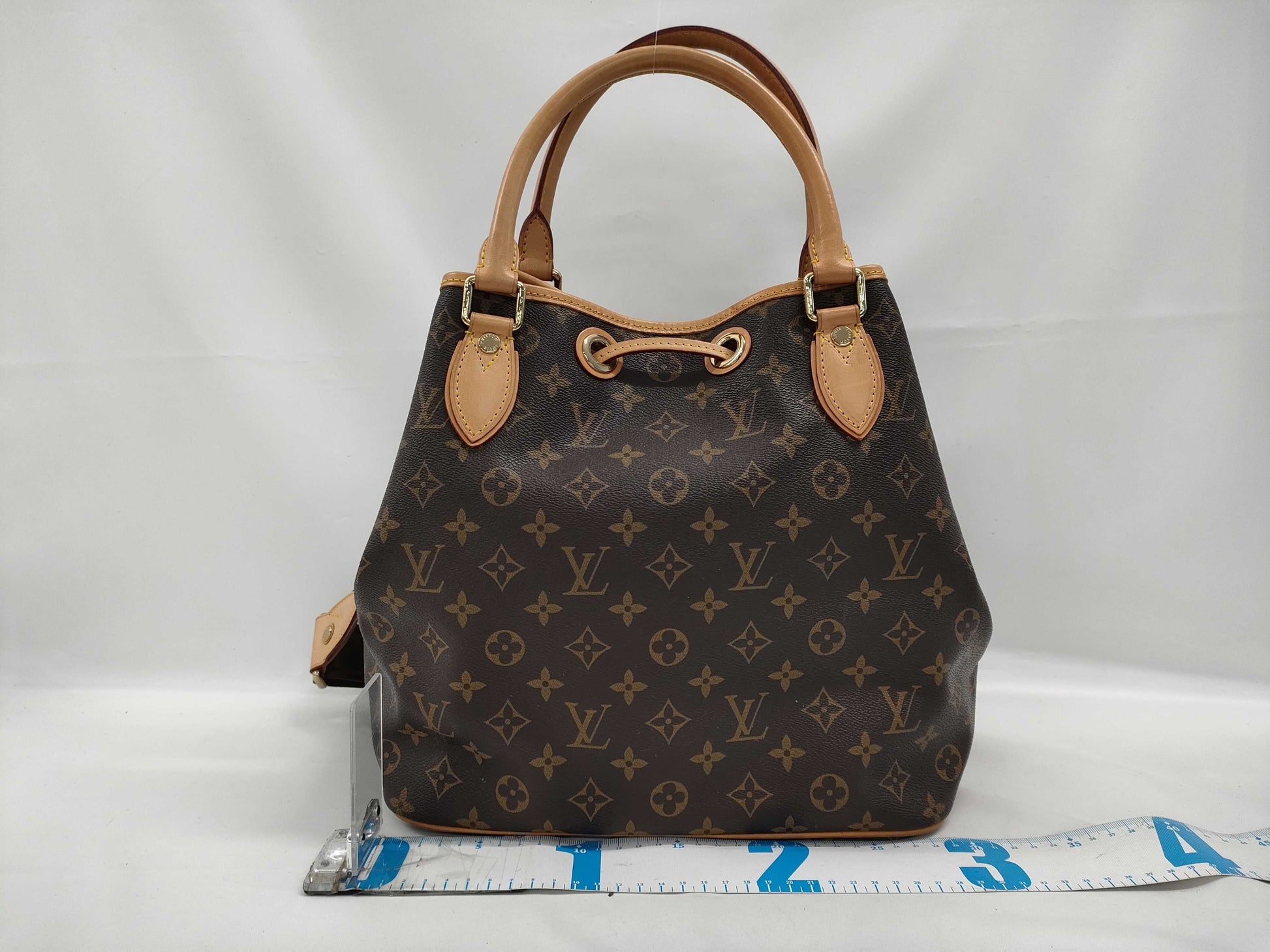 LOUIS VUITTON Monogram Monogram Neo Shoulder Bag with Shoulder Strap M40372