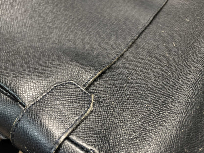 LOUIS VUITTON BA4089 Taiga Roman Shoulder Bag