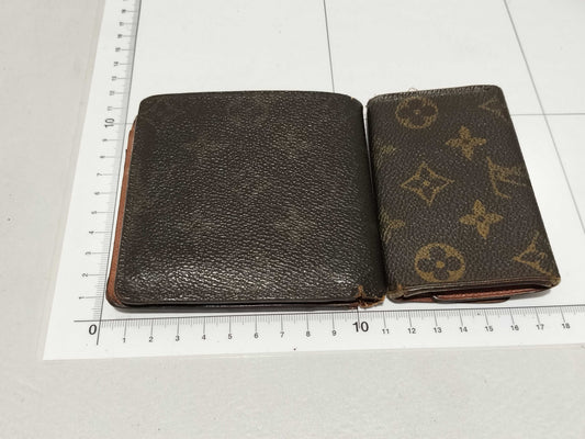 LOUIS VUITTON Monogram Wallet and Key Case 