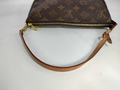 LOUIS VUITTON [Model Number] M51980 Monogram M40712 Pochette Accessoires Handbag