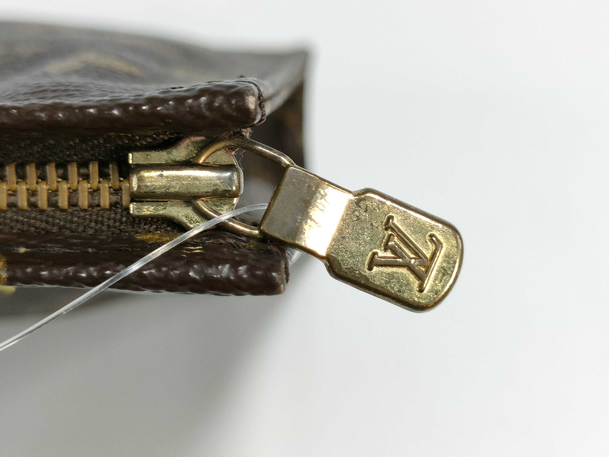 LOUIS VUITTON [Model Number] M47542 Monogram Poche Toilette 26 Pouch