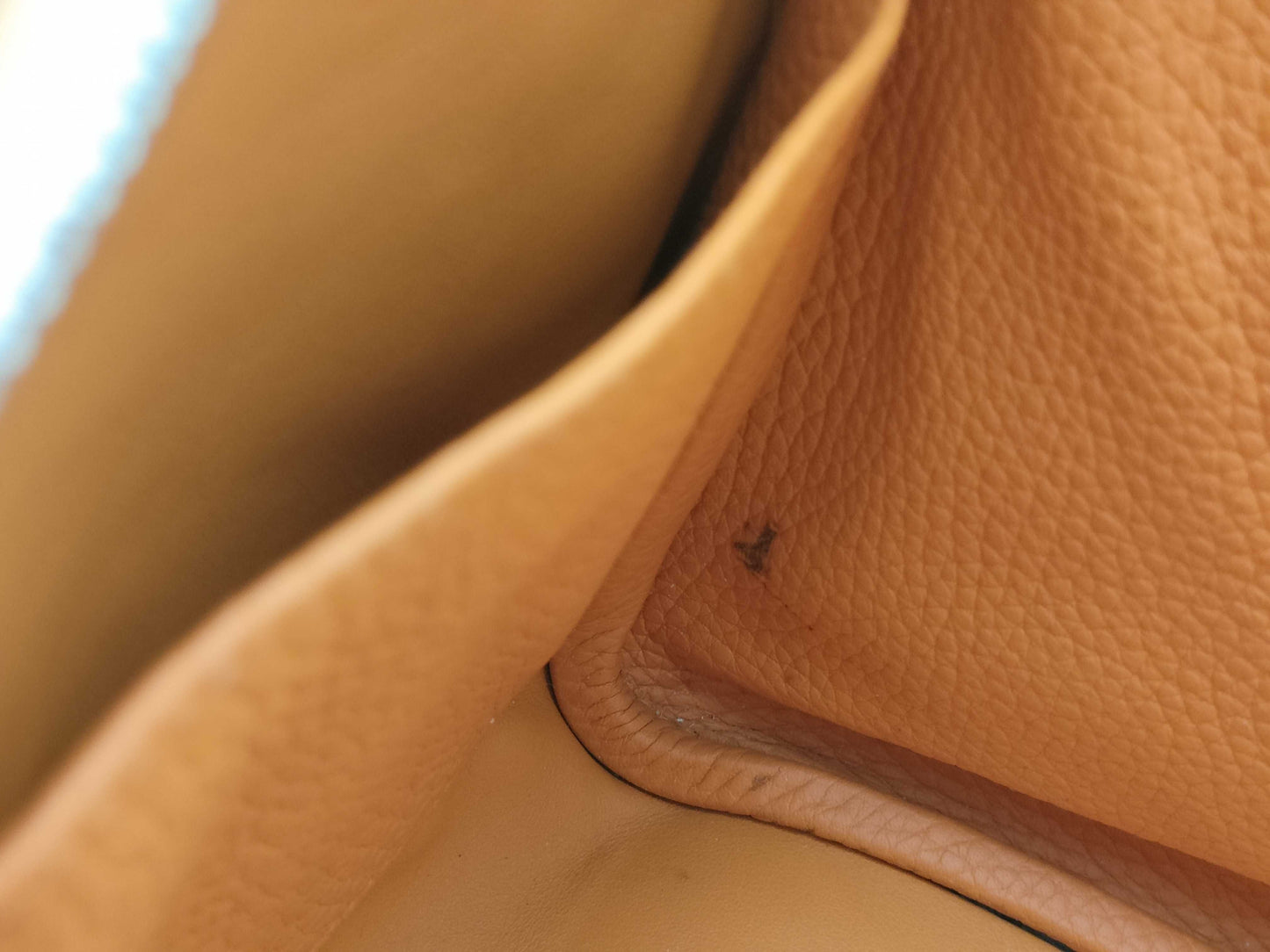 HERMES Lindy 26 Taurillon Orange Shoulder Bag