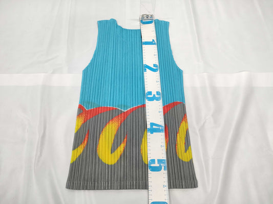 ISSEY MIYAKE Pleated Top