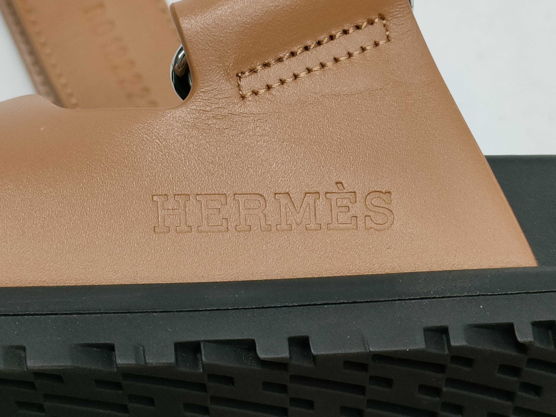 HERMES 365 Chypre Natural Sandals