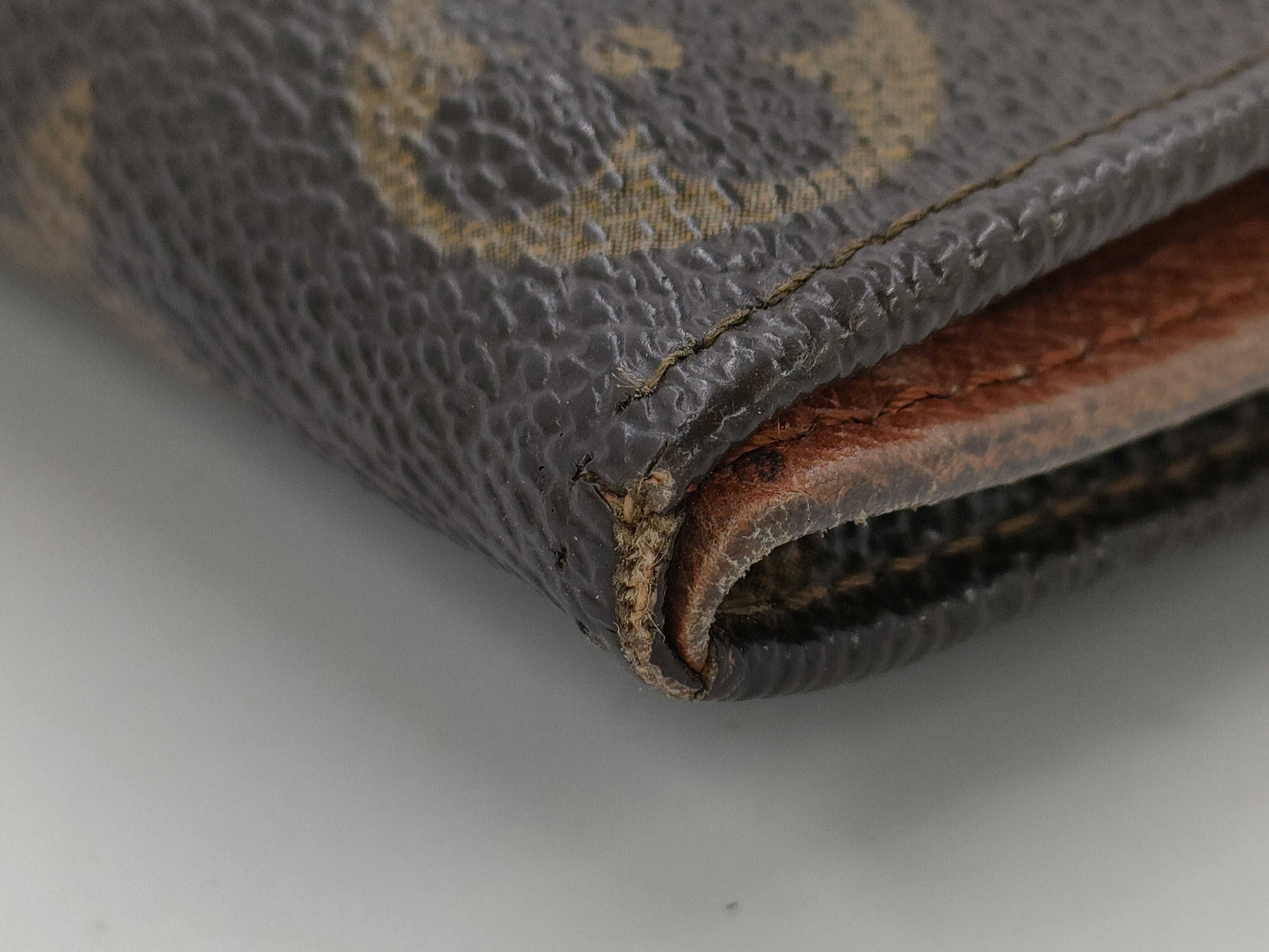 LOUIS VUITTON Monogram Double Hook Wallet