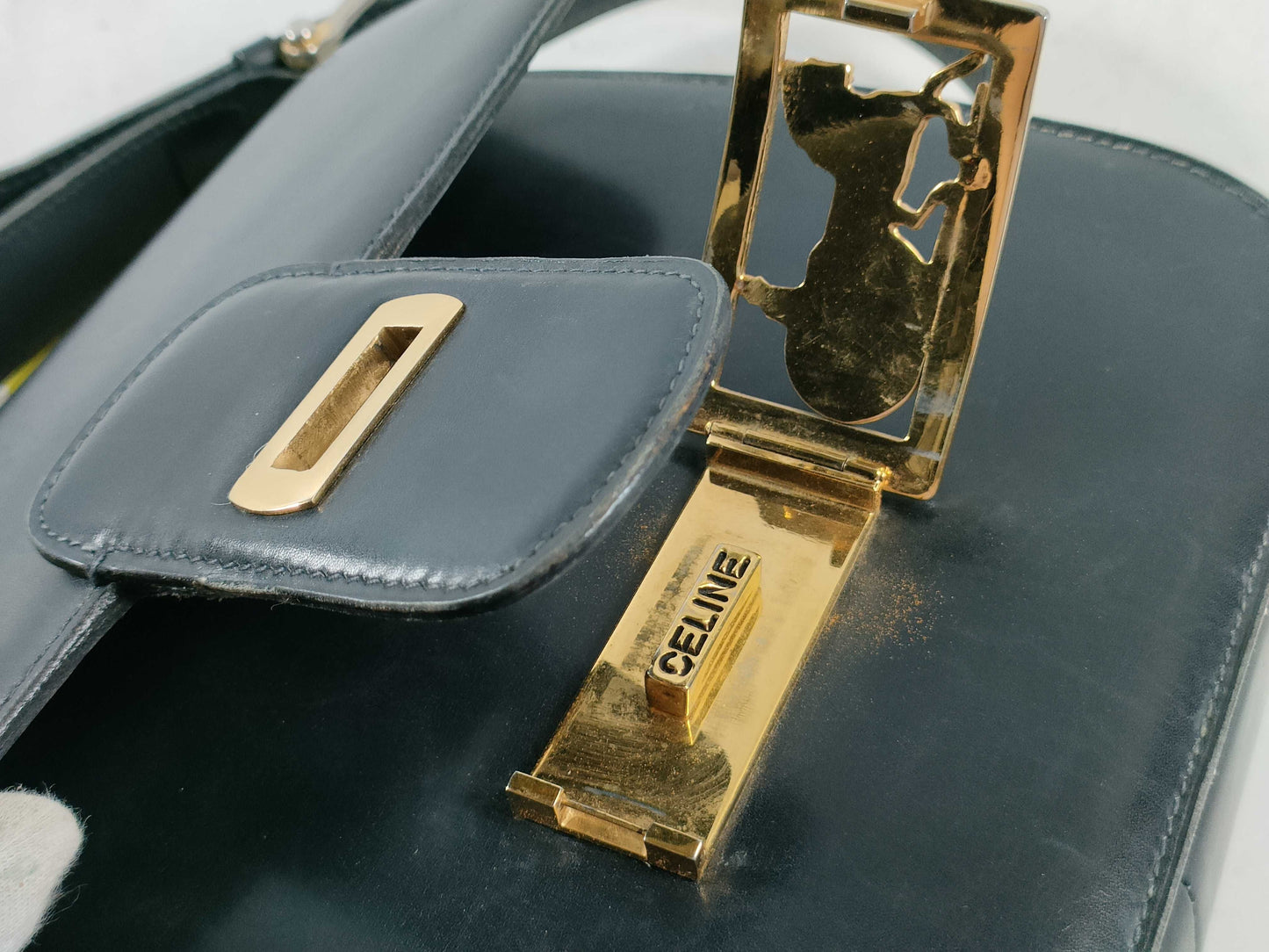 CELINE Carriage Shoulder Bag, Leather, Black, Shoulder Bag