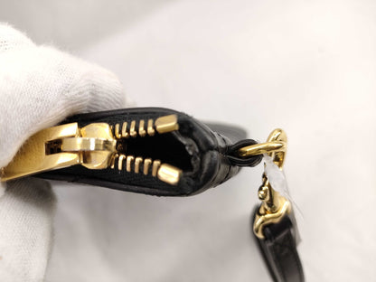Yves Saint Laurent V-stitch clutch bag clutch bag