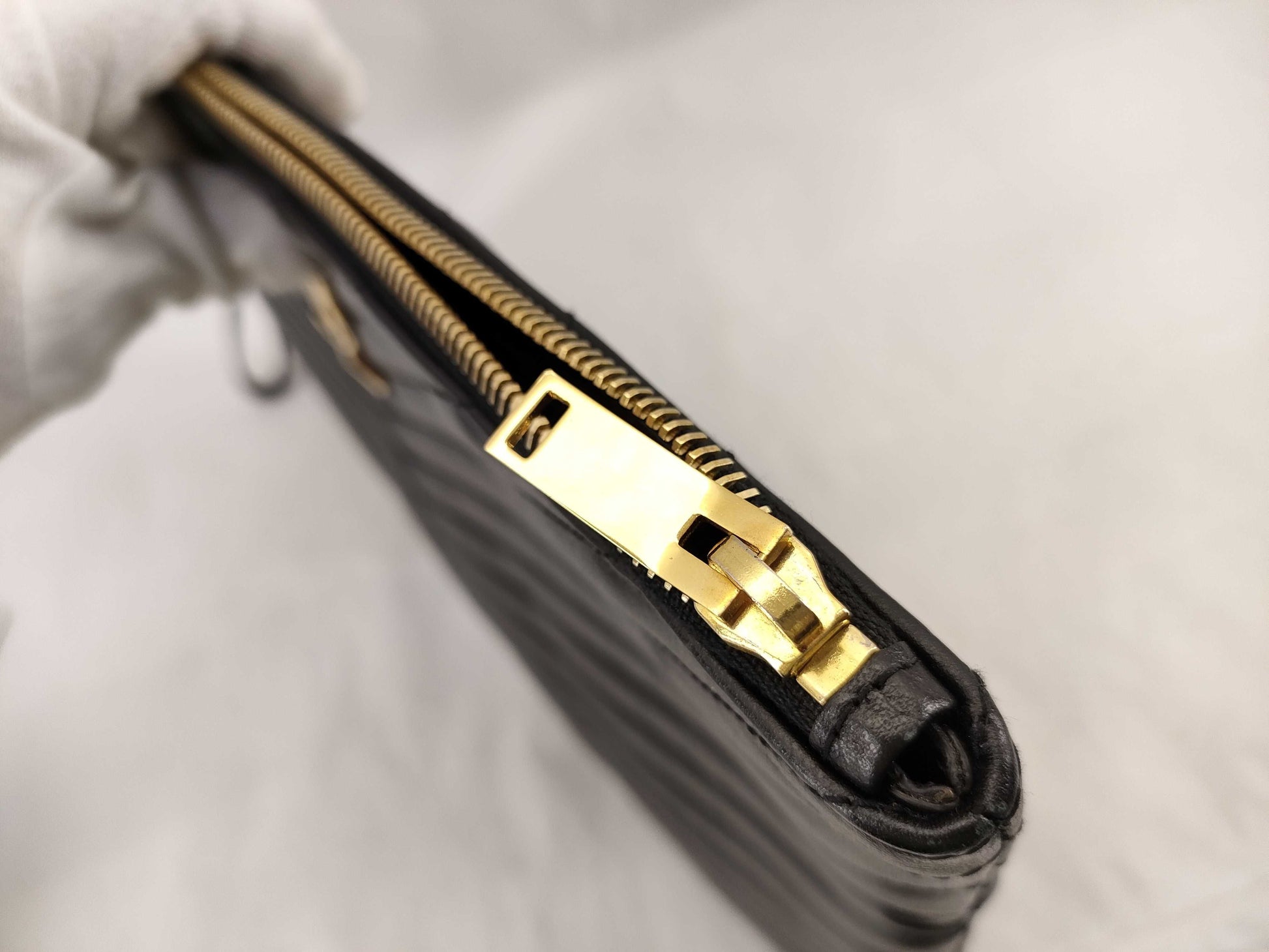 Yves Saint Laurent V-stitch clutch bag clutch bag