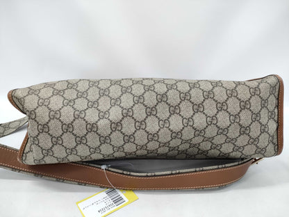 GUCCI GG Supreme 246411 Shoulder Bag