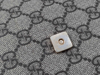 GUCCI GG Supreme 246411 Shoulder Bag
