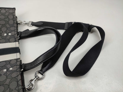 COACH Signature C8418 Handbag