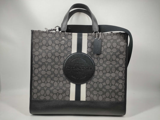 COACH Signature C8418 Handbag