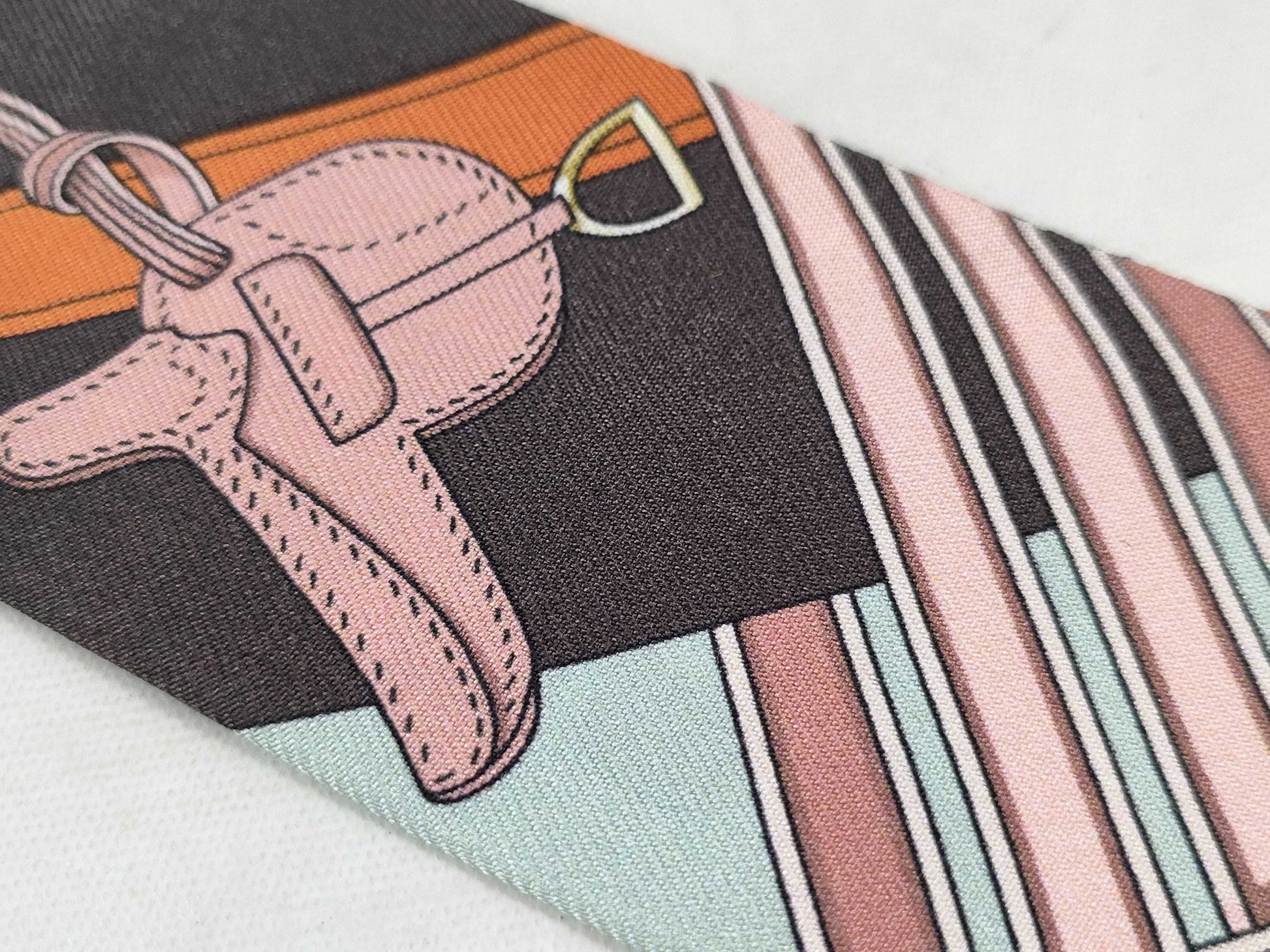 HERMES Twilly Bridle and Charm Scarf