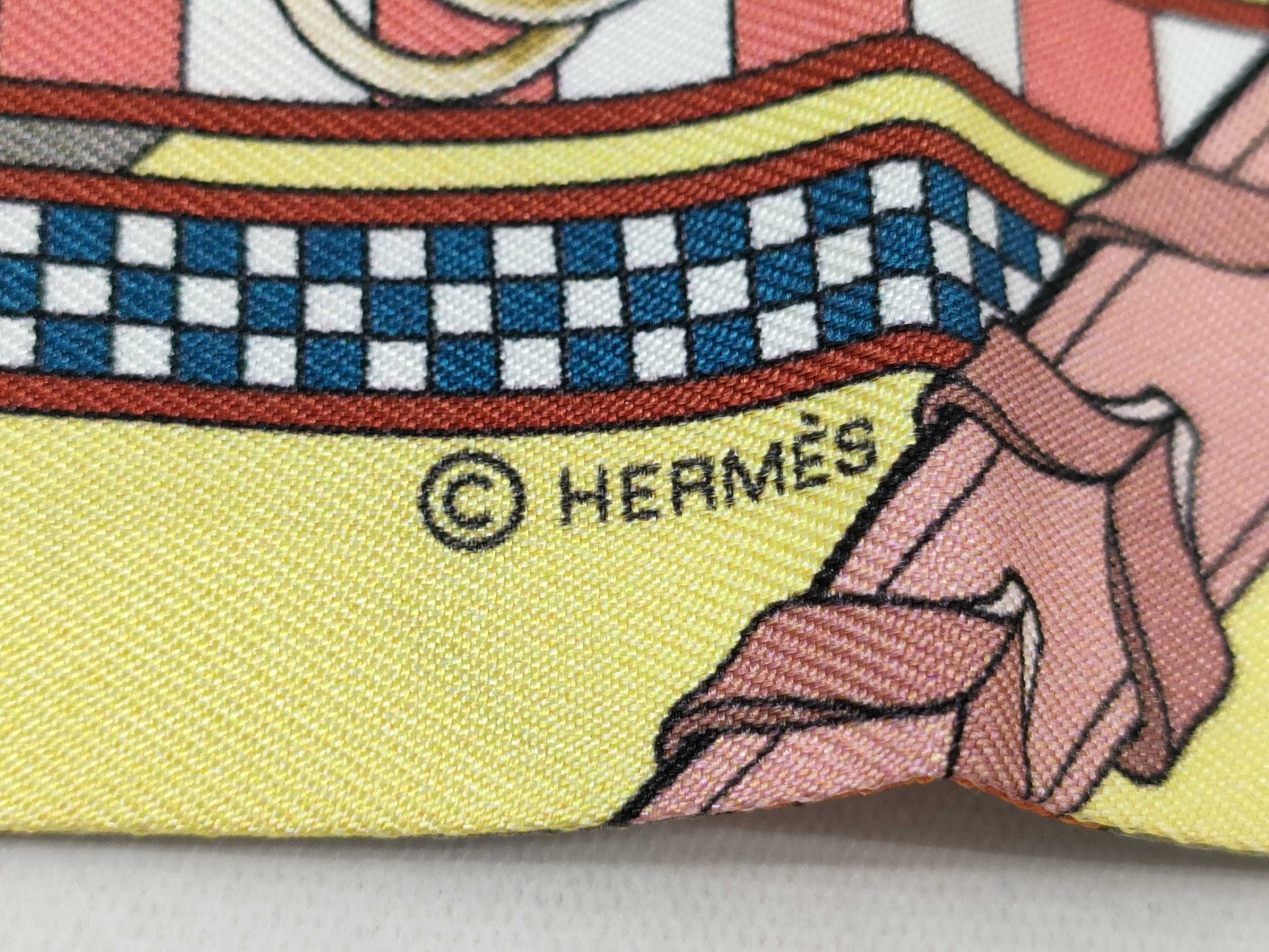 HERMES Twilly Bridle and Charm Scarf