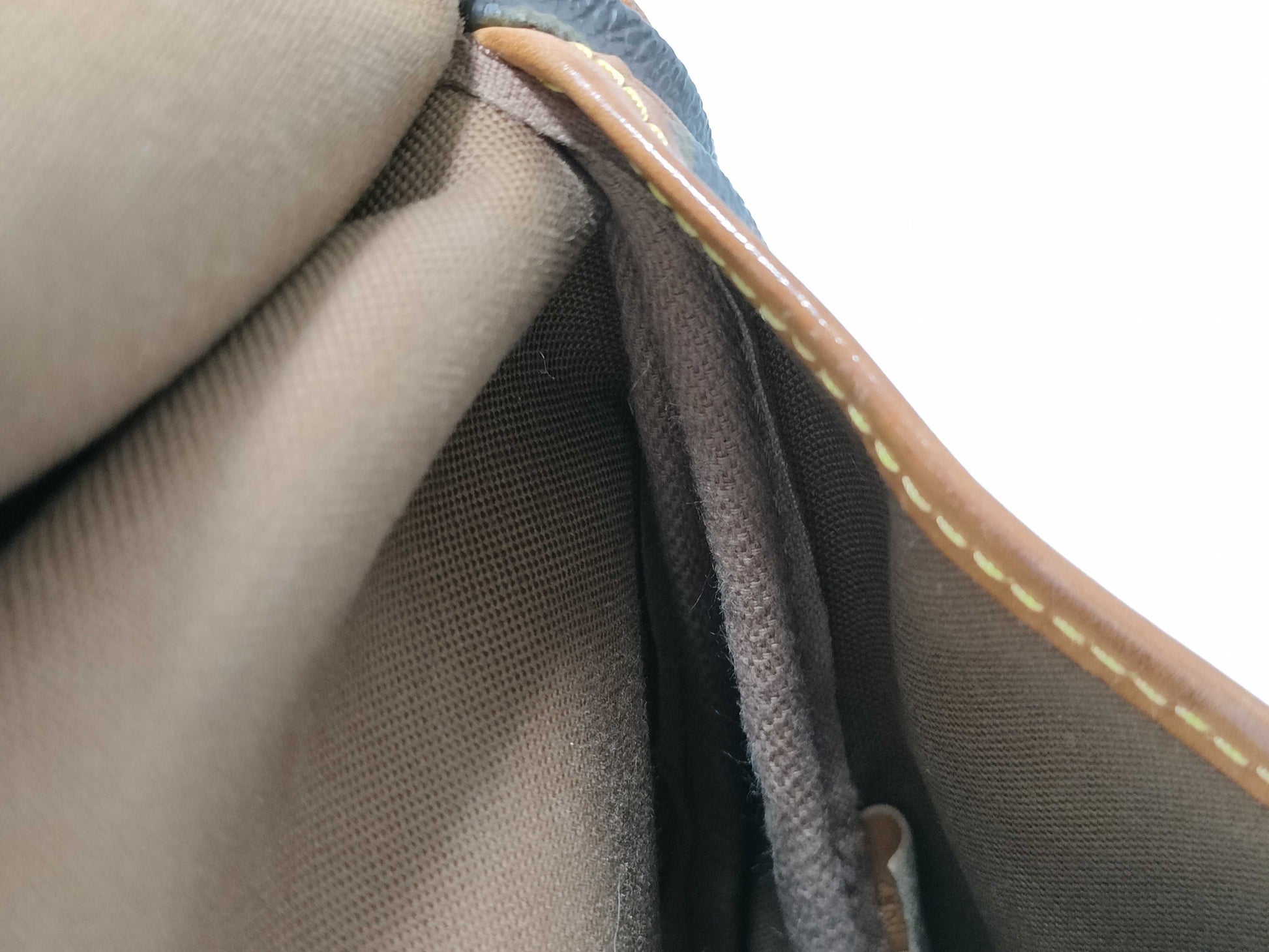 LOUIS VUITTON Monogram Saumur 30 Shoulder Bag