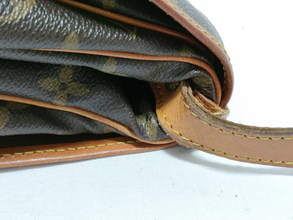 LOUIS VUITTON Monogram Saumur 30 Shoulder Bag