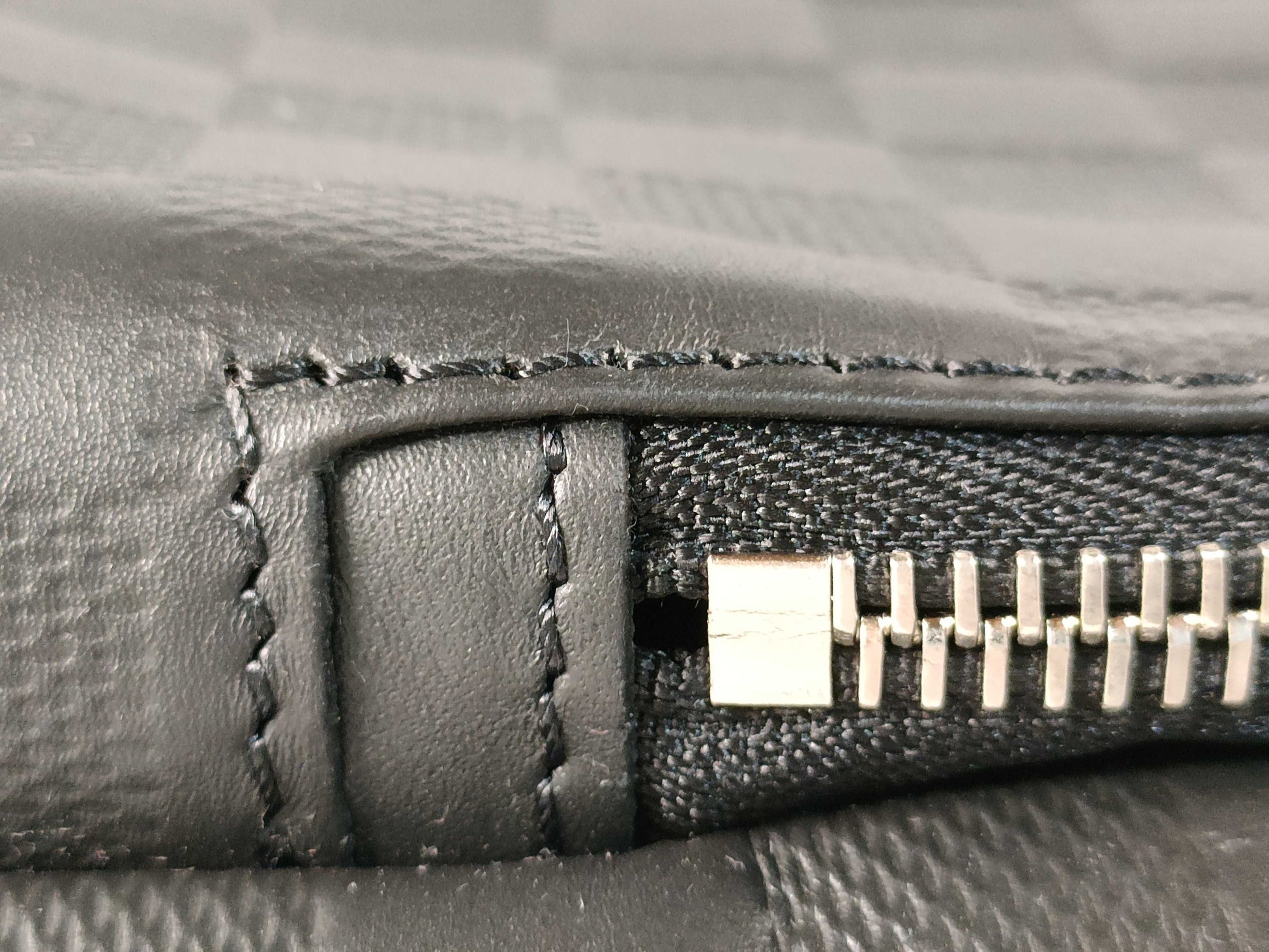 LOUIS VUITTON RFID Verified, Serial Unconfirmed, Damier Graphite N41720 Infini Avenue Sling Bag/Body Bag