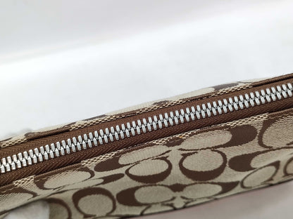 COACH Signature 32-6094 Shoulder Bag