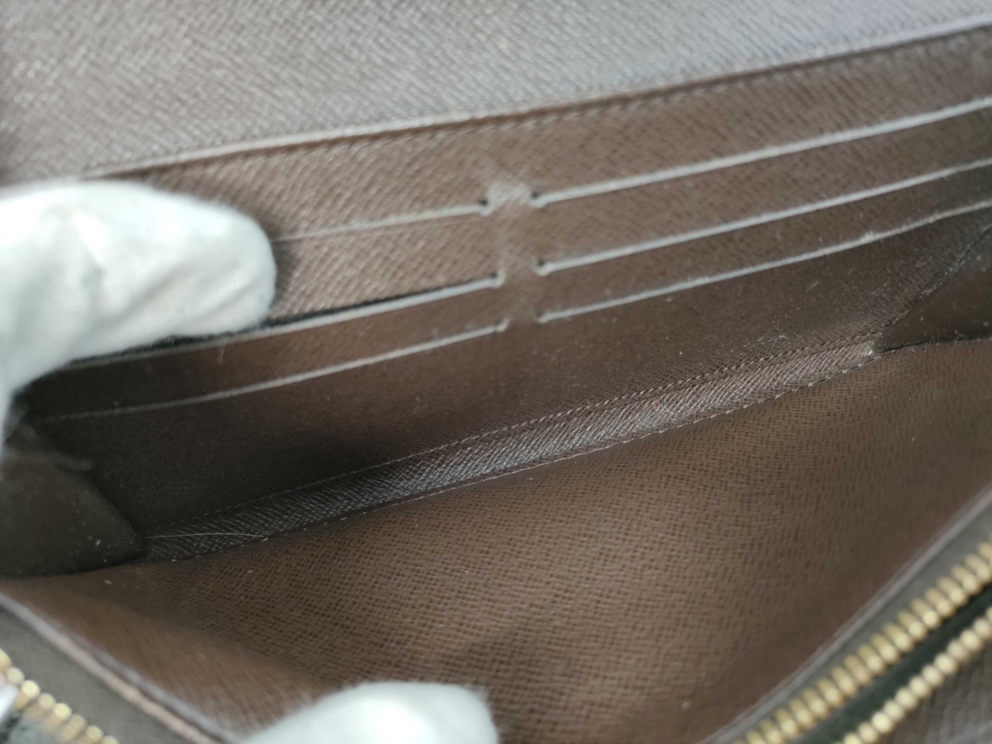 LOUIS VUITTON Damier Portefeuille Sarah Wallet