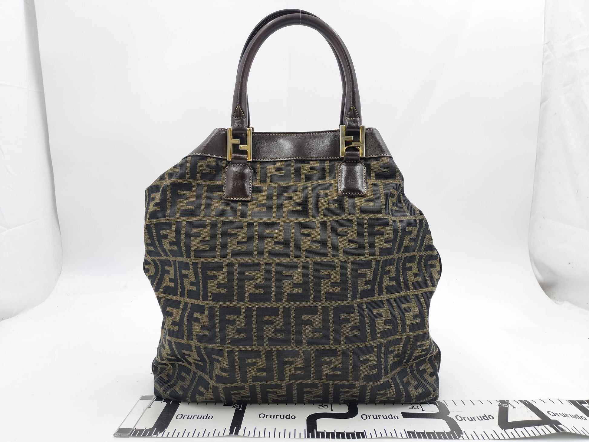 FENDI Zucca pattern FF hardware handbag