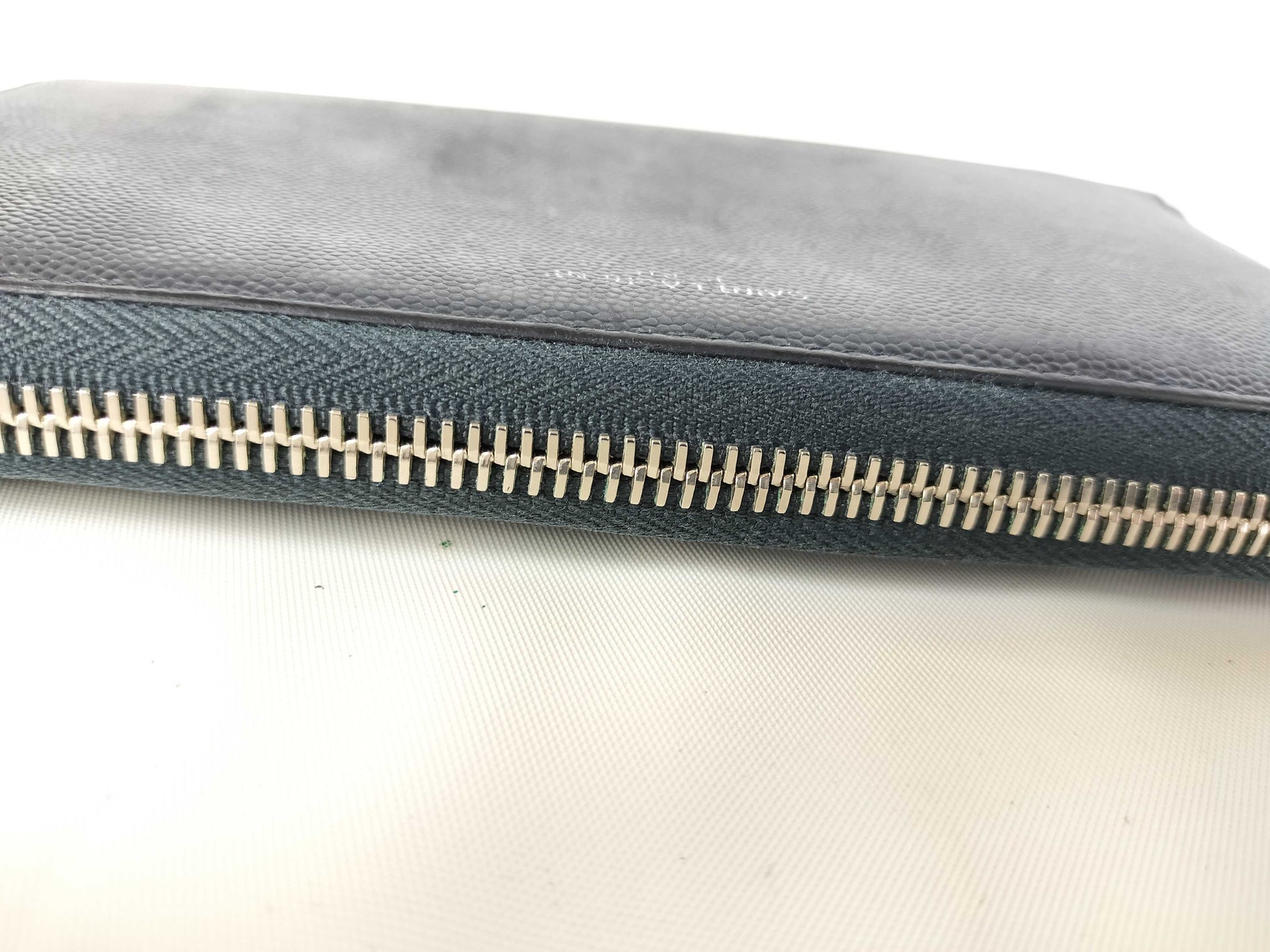 Yves Saint Laurent Round Zip Long Wallet