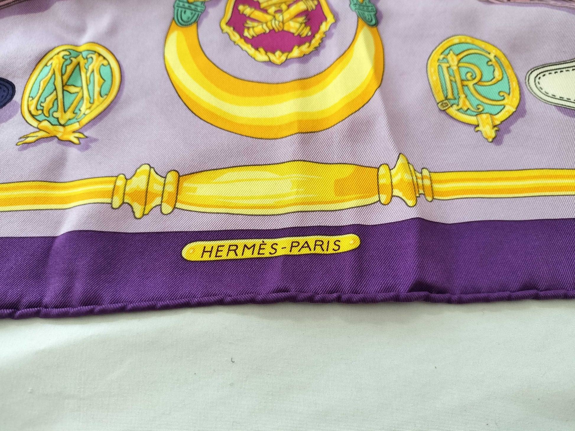 HERMES Carre Twilly 2-piece scarf