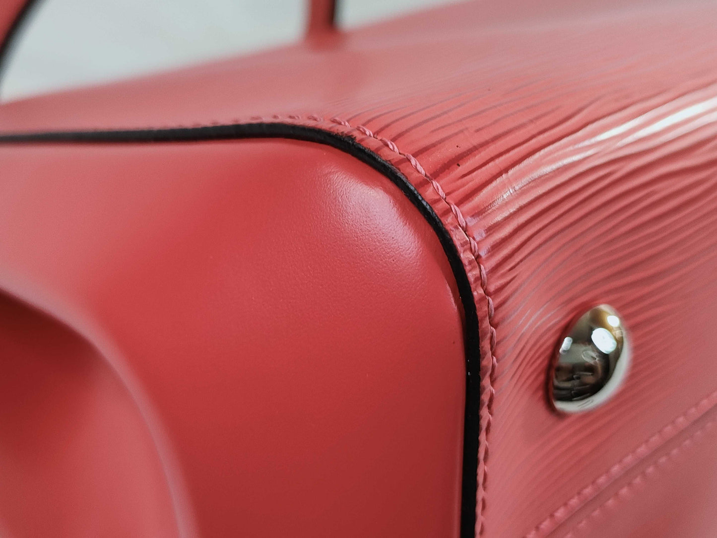 LOUIS VUITTON RFID Unverifiable CA1135 Epi Cluny BB CA1135 M41337 Handbag