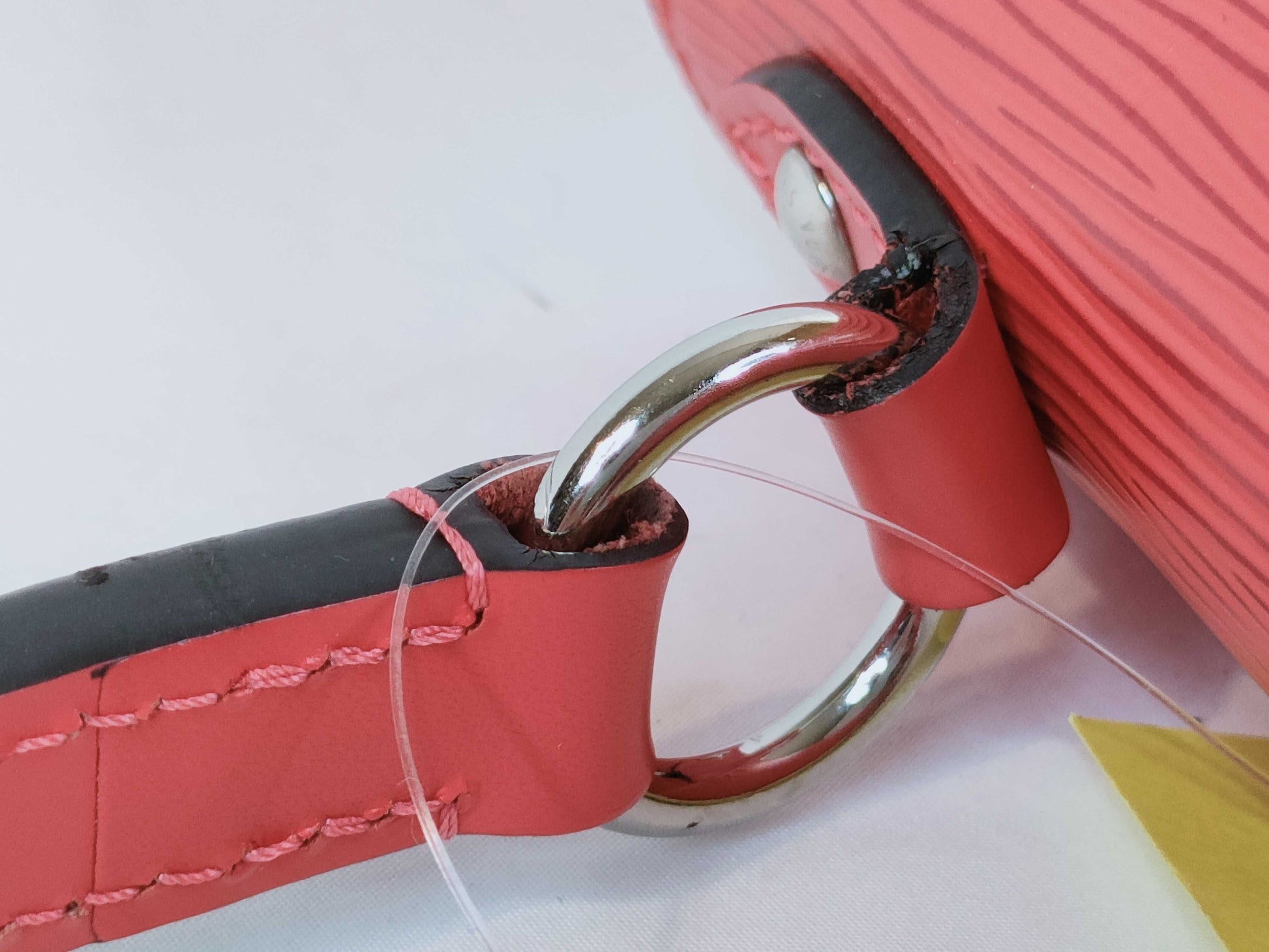 LOUIS VUITTON RFID Unverifiable CA1135 Epi Cluny BB CA1135 M41337 Handbag