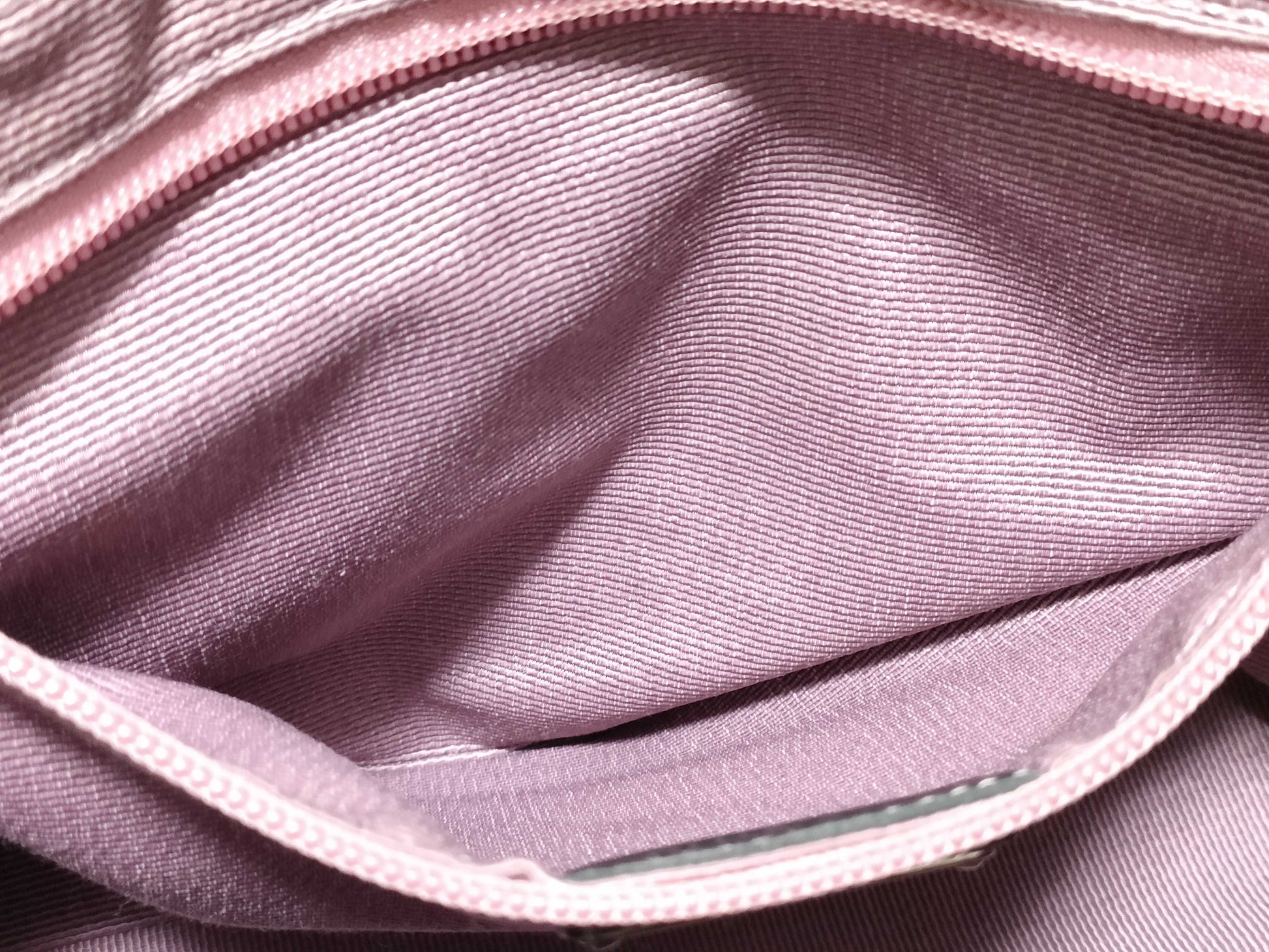 Salvatore Ferragamo Logo Handbag