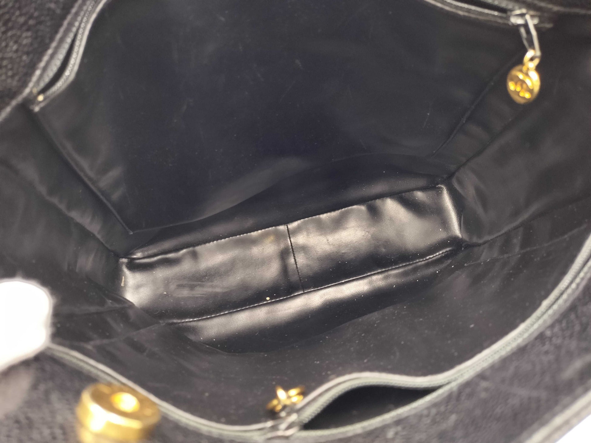 CHANEL Caviar Skin Coco Tote Bag