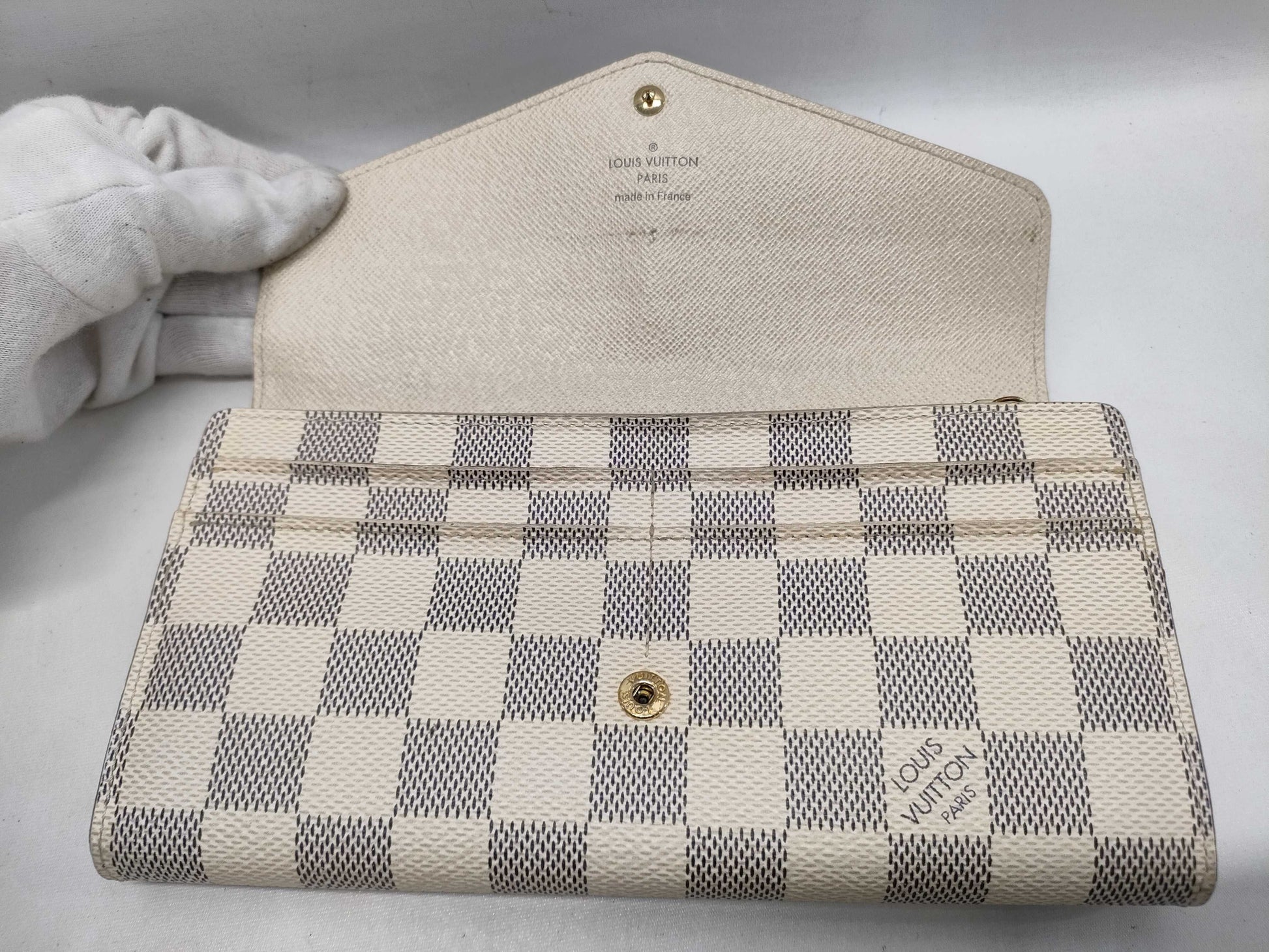 LOUIS VUITTON Damier Azur Portefeuille Sarah Wallet