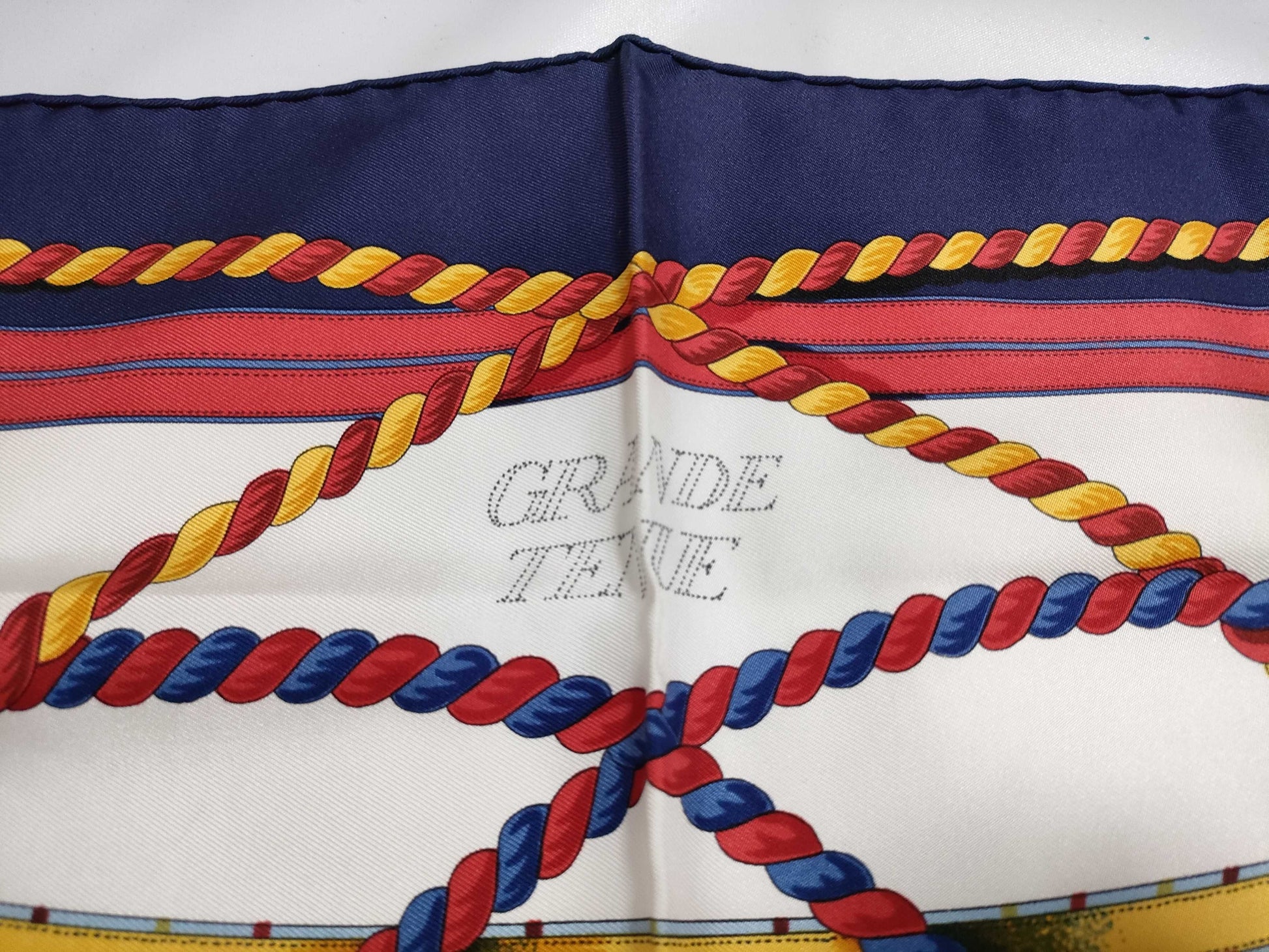 HERMES Carré GRANDE TENUE Horse Formal Scarf