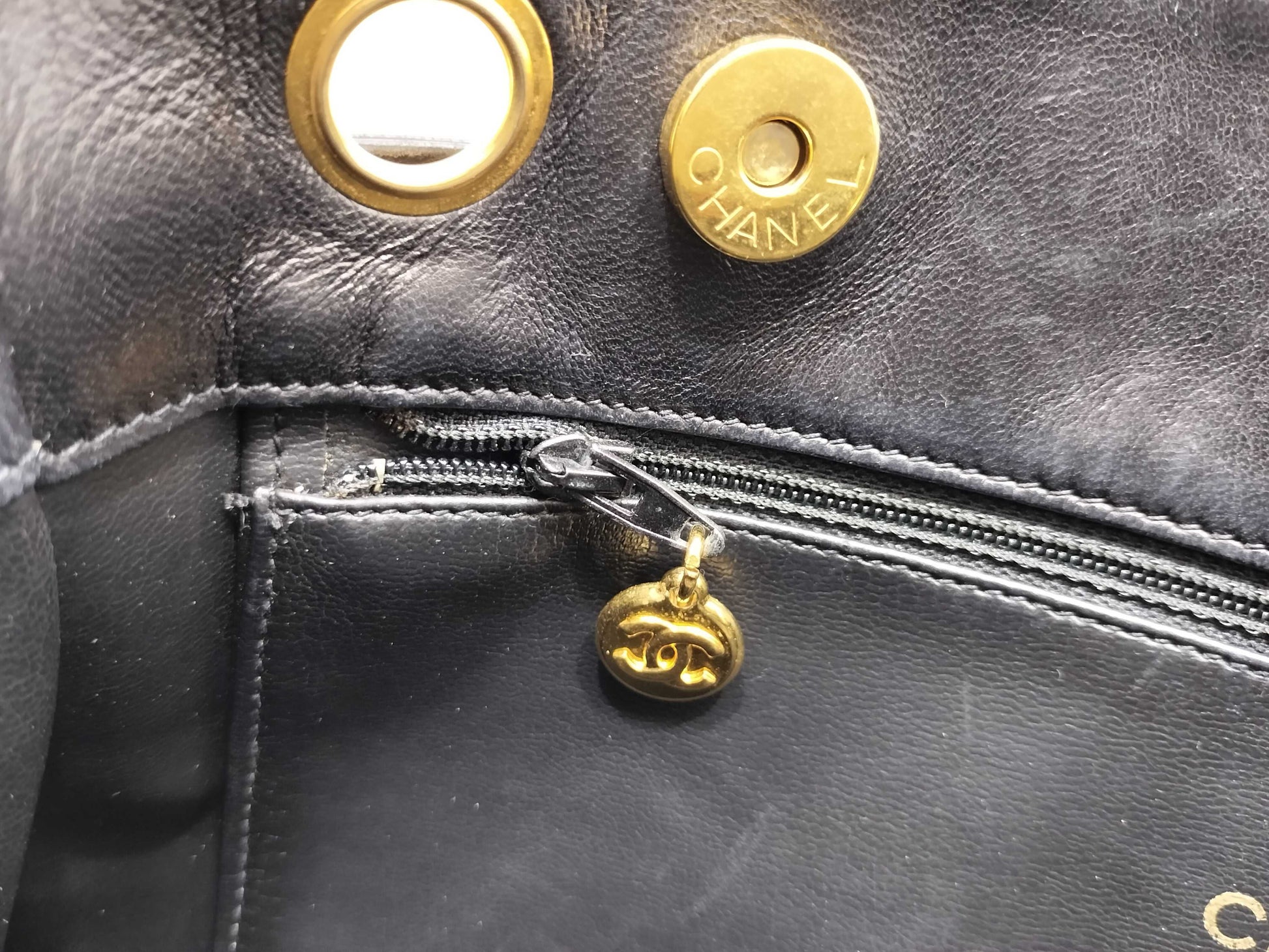 CHANEL [With sticker card] No. 2 Lambskin Chain Tote Bag in Black with Ball Charm