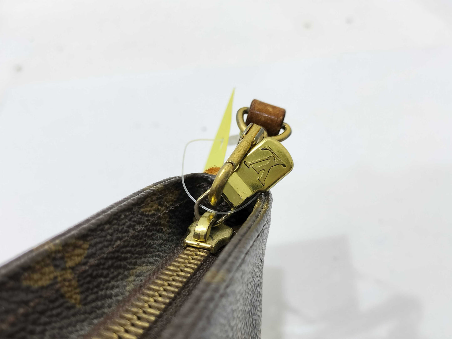 LOUIS VUITTON MI 1012 Monogram Partition Pouch