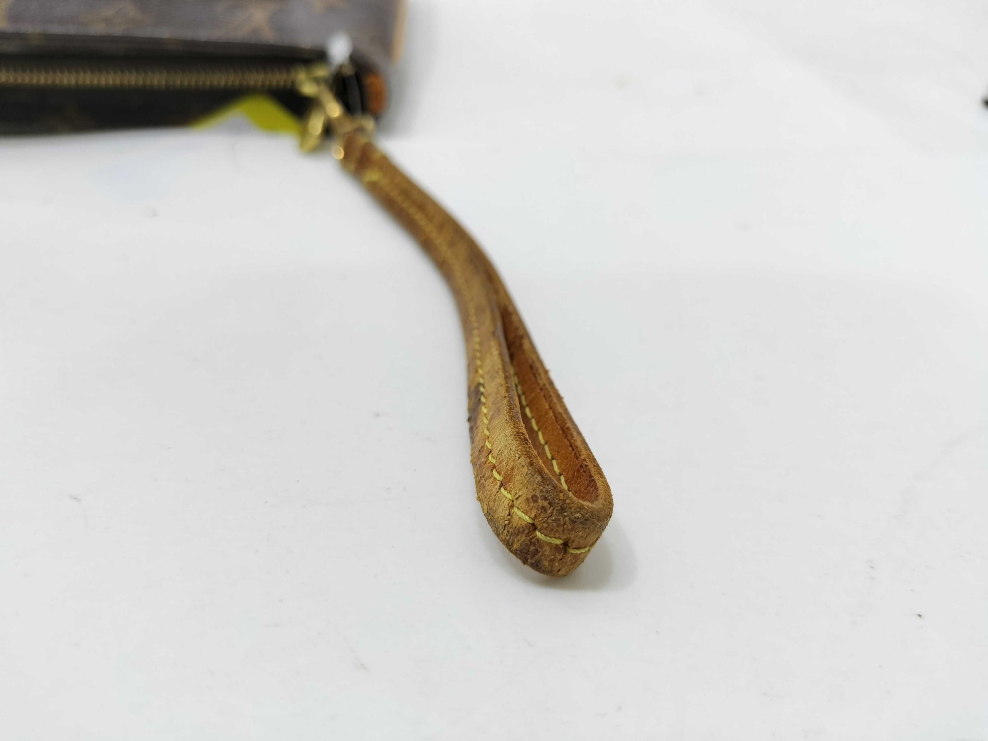 LOUIS VUITTON MI 1012 Monogram Partition Pouch