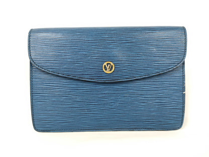 LOUIS VUITTON 863V.I Epi Montaigne Pouch