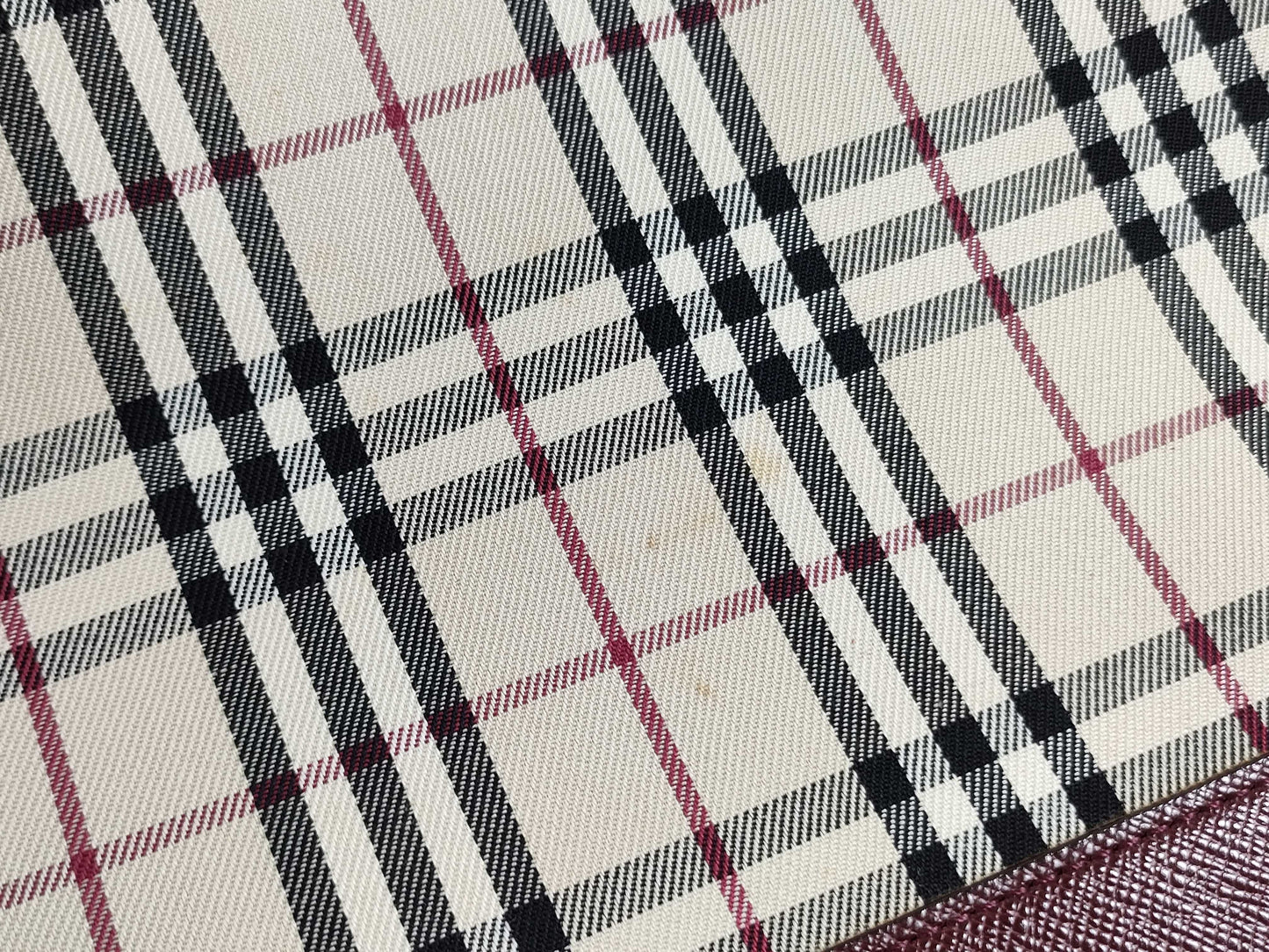 BURBERRY Nova Check/Handbag/Handle Scratches