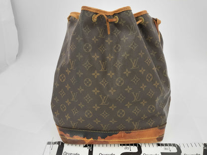 LOUIS VUITTON Monogram Noe Tote Bag