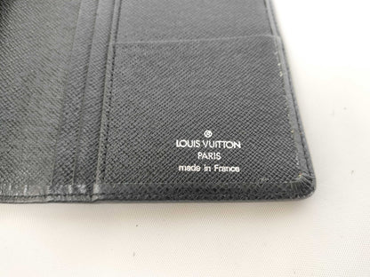 LOUIS VUITTON SP1099 Taiga Louis Vuitton Taiga Long Wallet