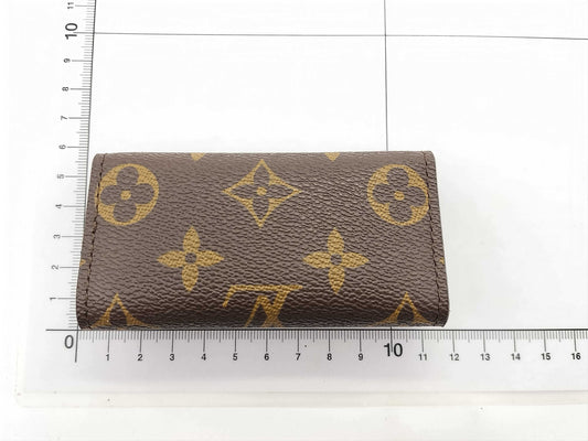 LOUIS VUITTON Monogram M62631 Multicle 4 Key Case/Key Holder