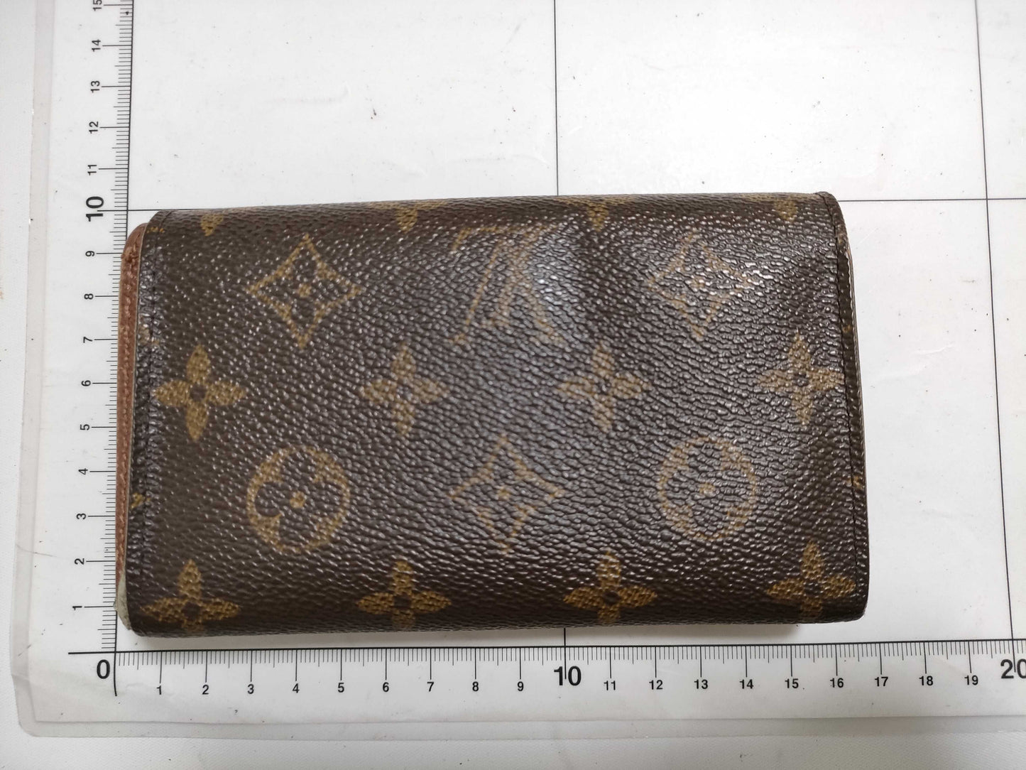 LOUIS VUITTON RFID Unverified Monogram Porte Monnaie Tresor Wallet