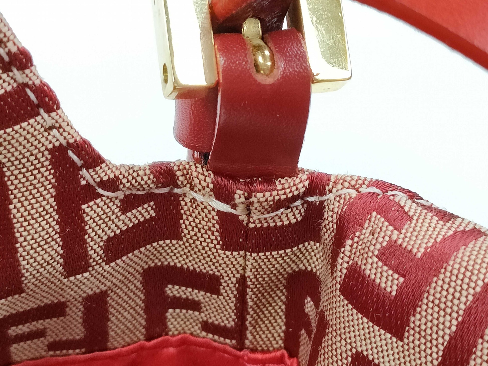 FENDI Mamma Mini Mamma Shoulder Bag
