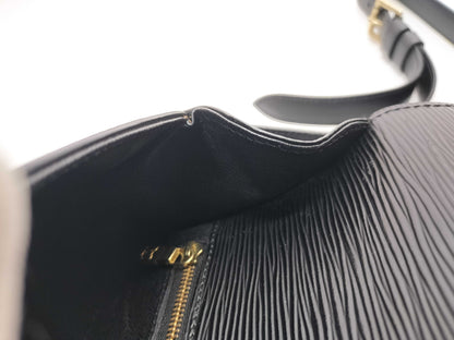 LOUIS VUITTON TH 0947 Epi Saint-Cloud Noir Shoulder Bag