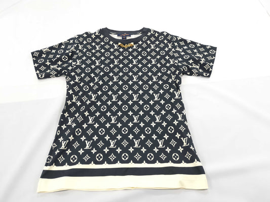 LOUIS VUITTON Monogram T-shirt with chain