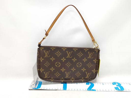 LOUIS VUITTON Monogram M40712 Pochette Accessoires Handbag