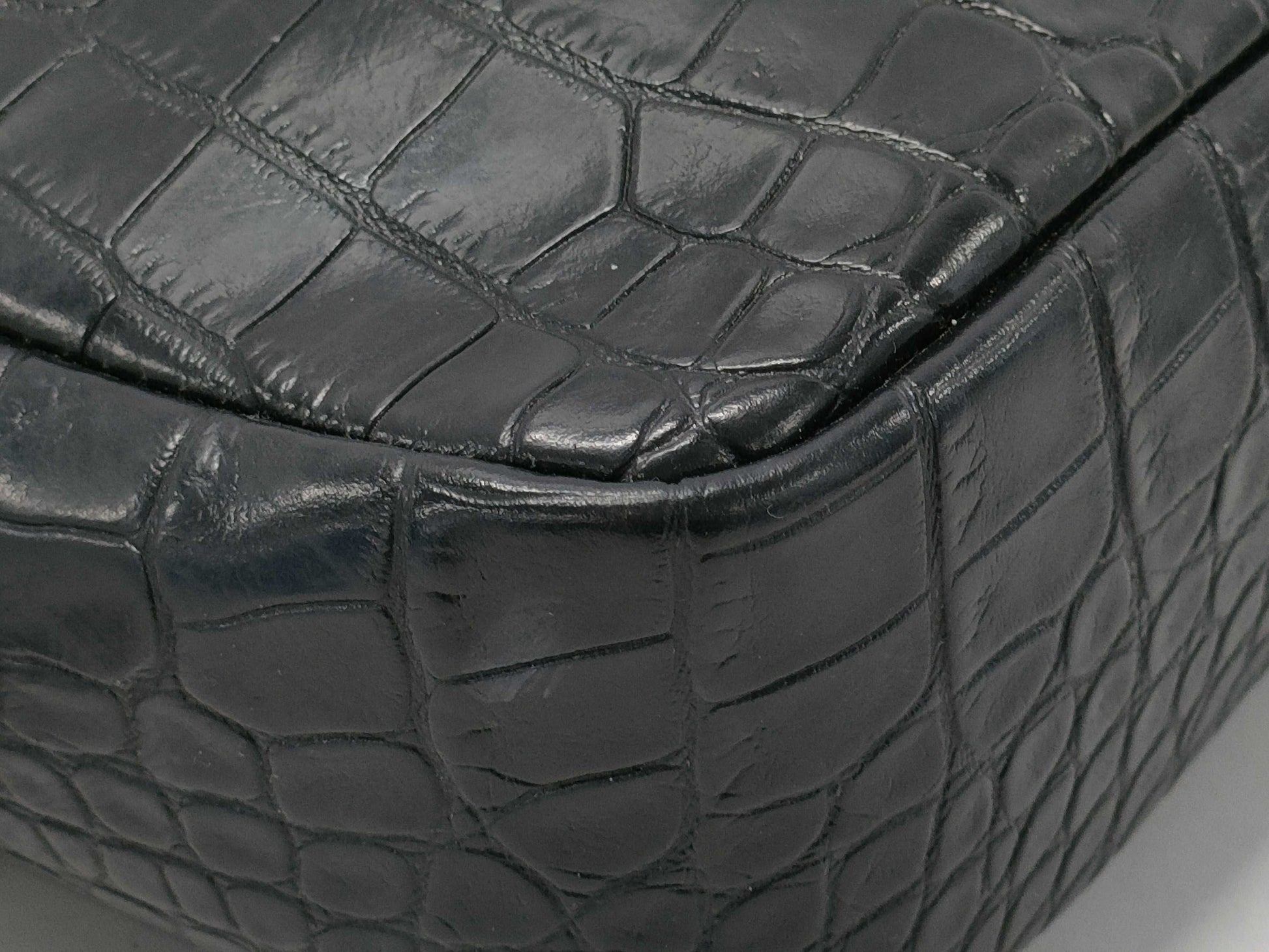 Yves Saint Laurent Croco Embossed Shoulder Bag
