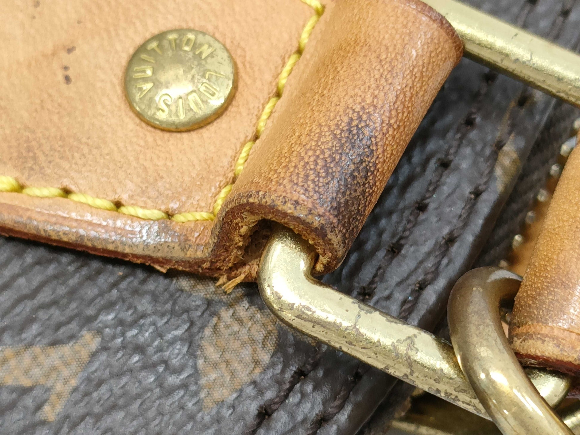 LOUIS VUITTON Monogram M53152 Alma BB 2-way handbag with padlock and two keys