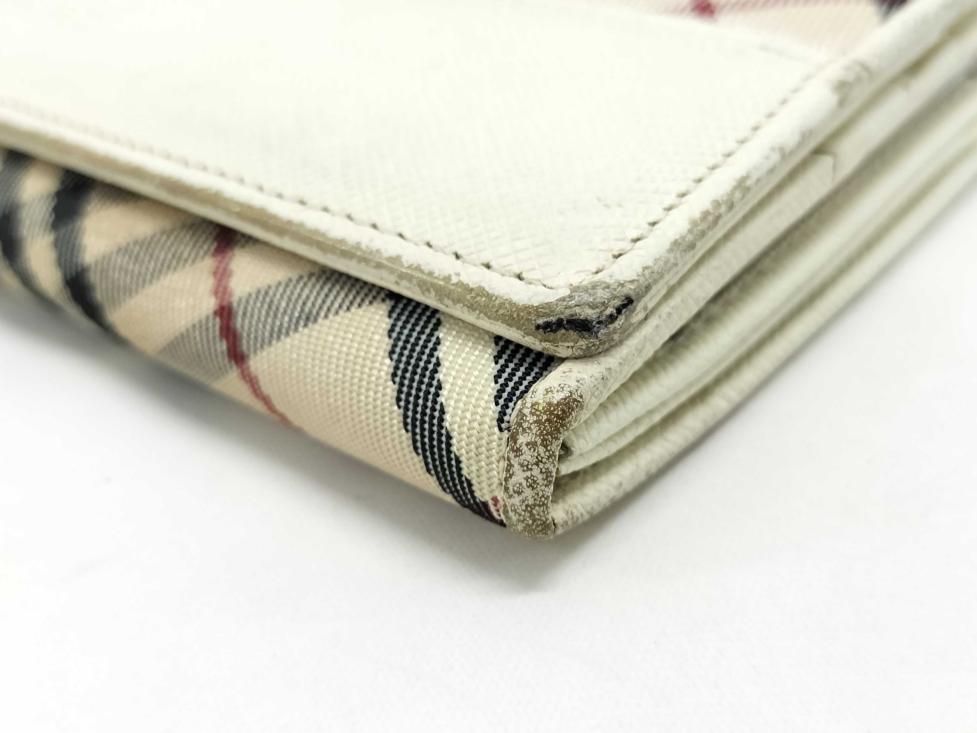 Burberry wallet wallet